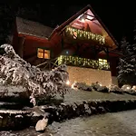 Lesnica Chalet Brenna
