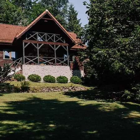 Lesnica Chalet